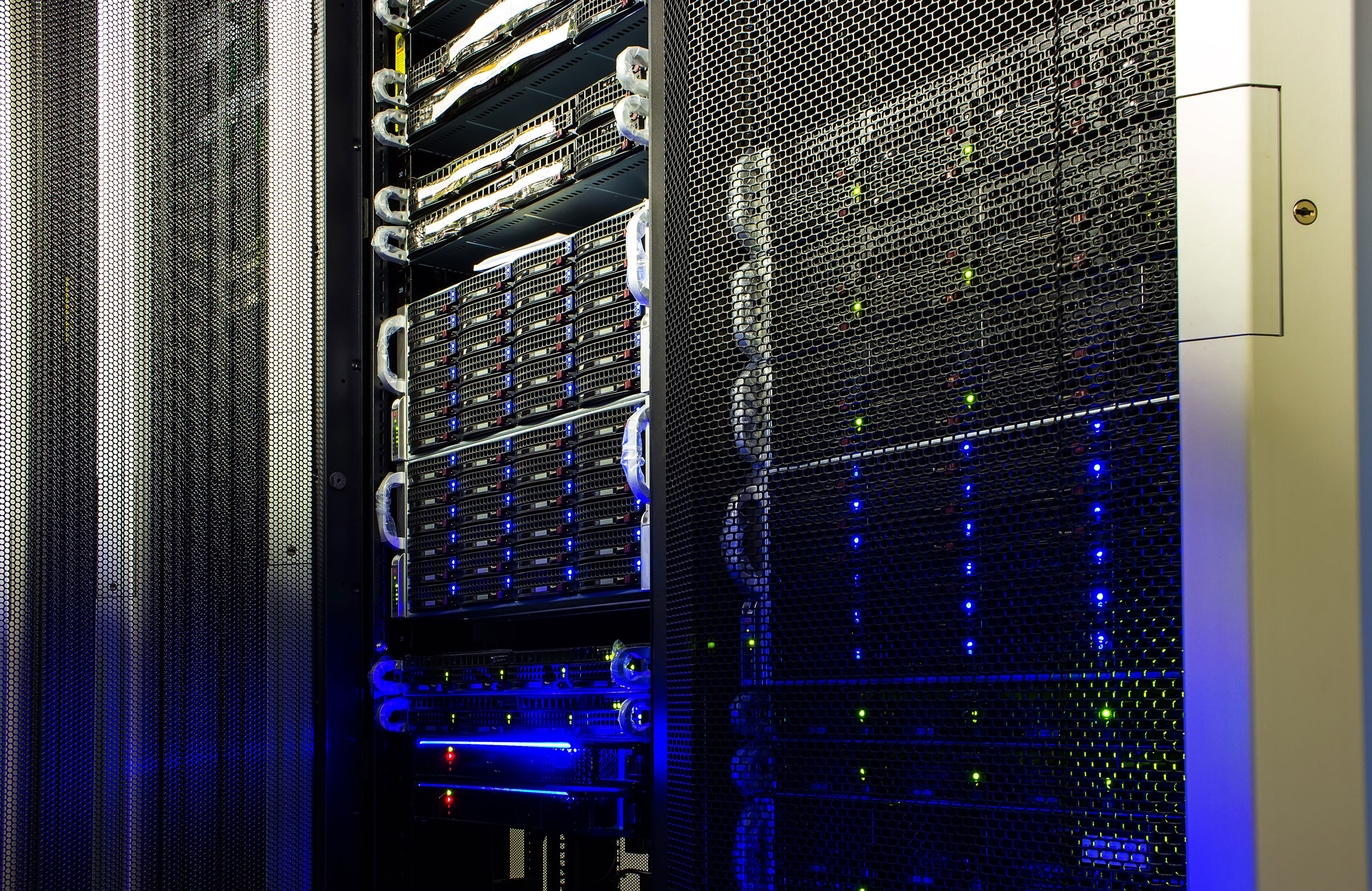 Choosing the right drives for your DS4246 shelf.